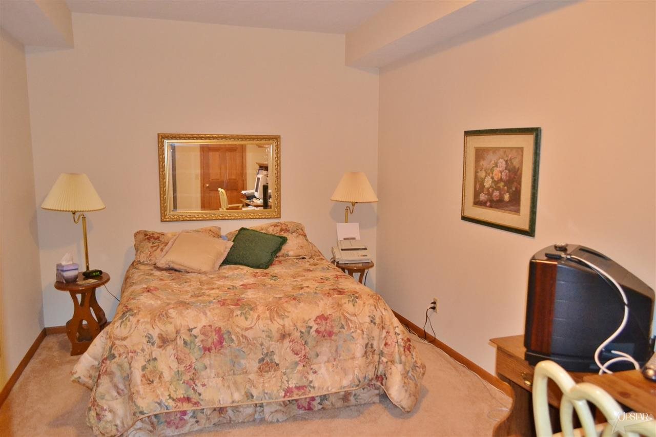 13425 Lake Hill Dr, Fort Wayne, IN 46845 photo 16
