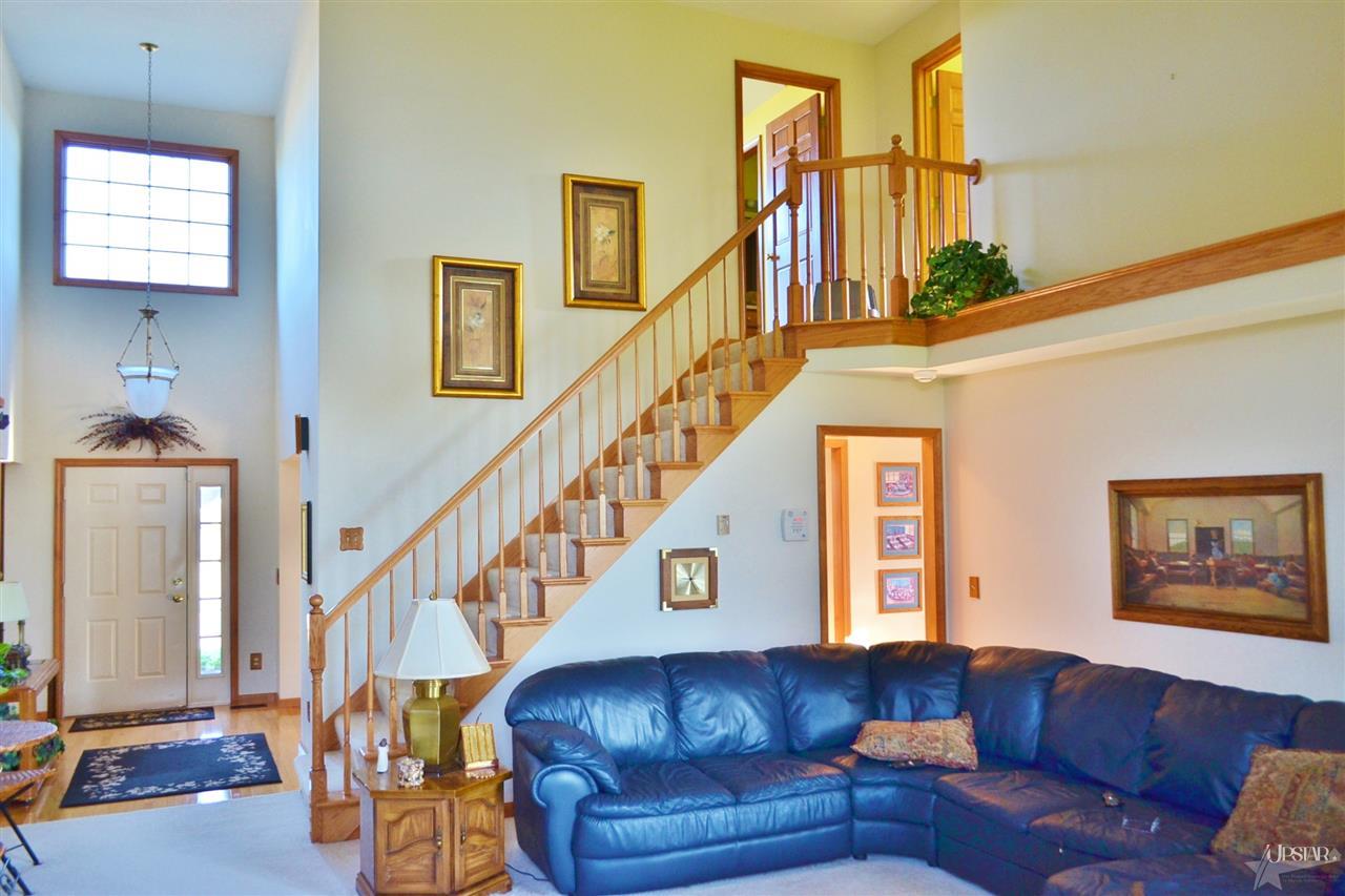 13425 Lake Hill Dr, Fort Wayne, IN 46845 photo 6