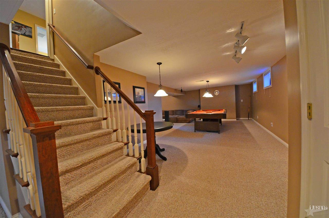 12004 Redding Dr, Fort Wayne, IN 46814 photo 5