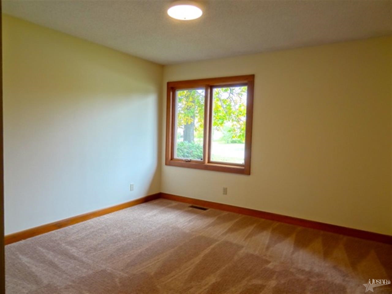 9323 Silverfox Dr, Fort Wayne, IN 46804 photo 15