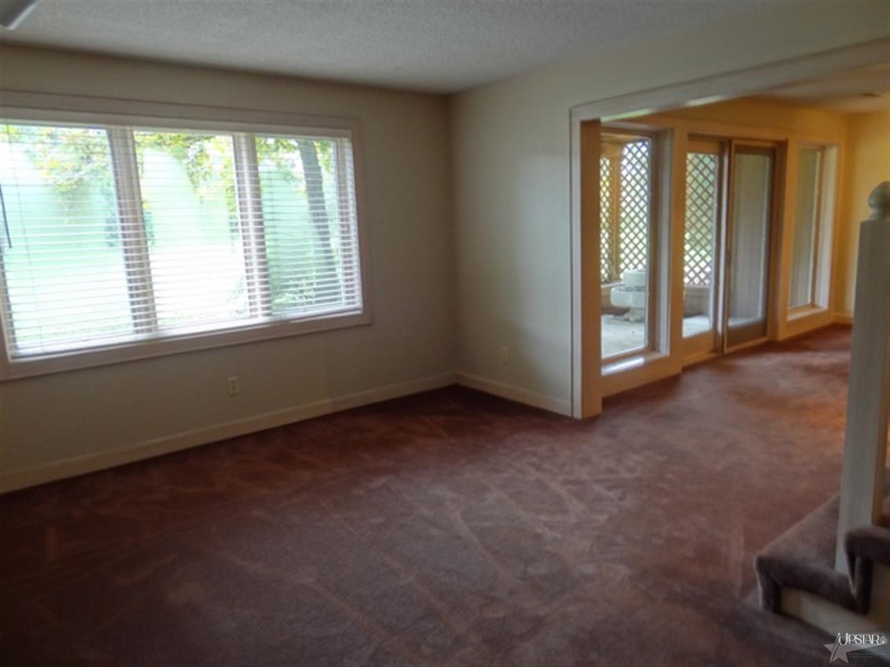 9323 Silverfox Dr, Fort Wayne, IN 46804 photo 18