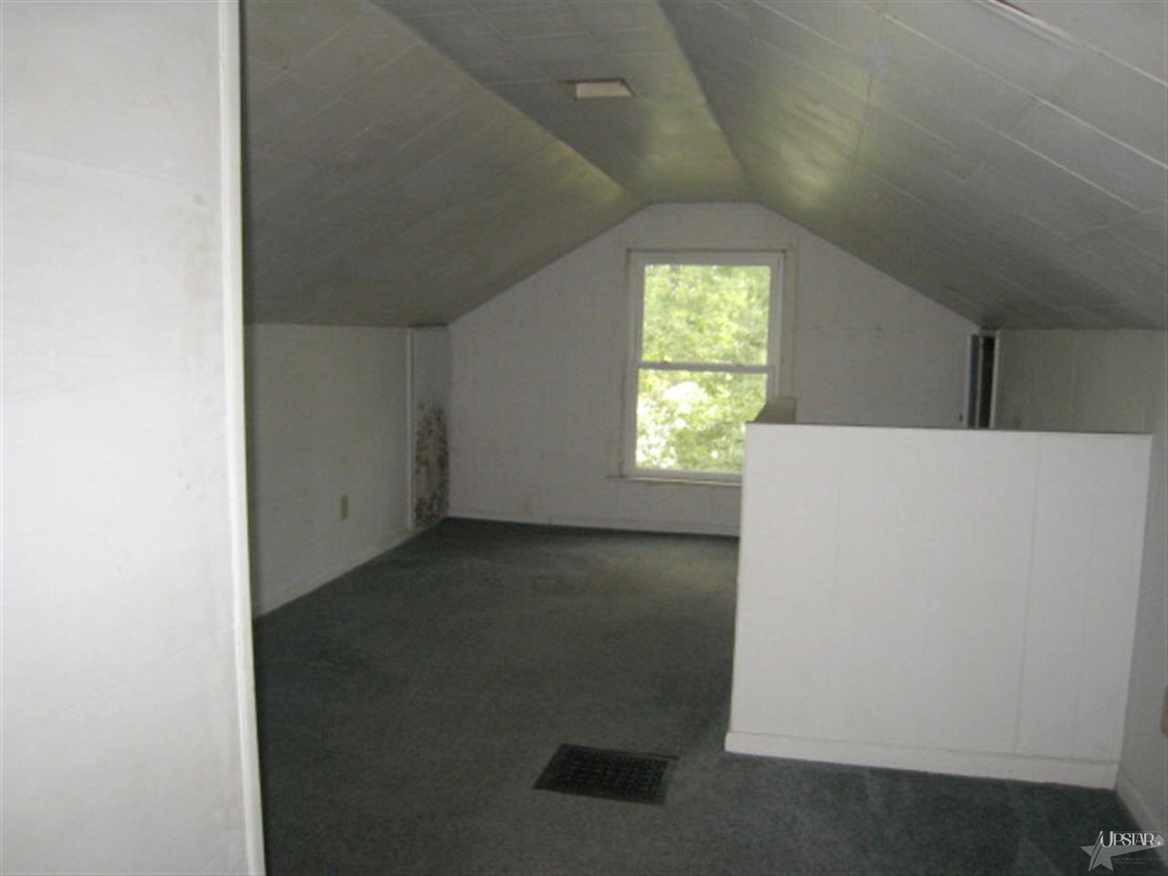 915 E Paulding Rd, Fort Wayne, IN 46816 photo 10