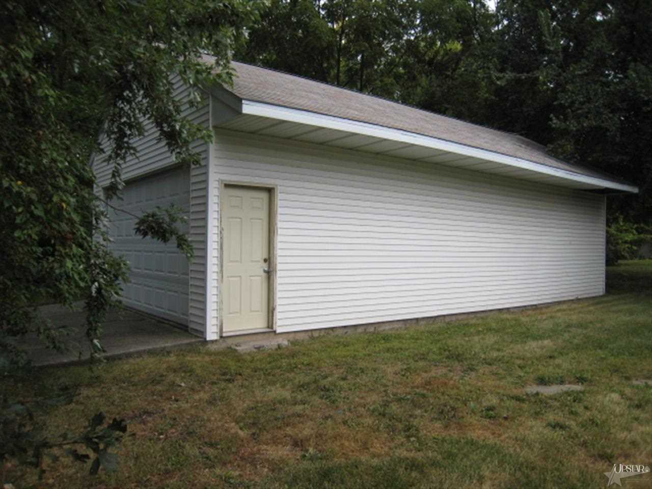 915 E Paulding Rd, Fort Wayne, IN 46816 photo 13