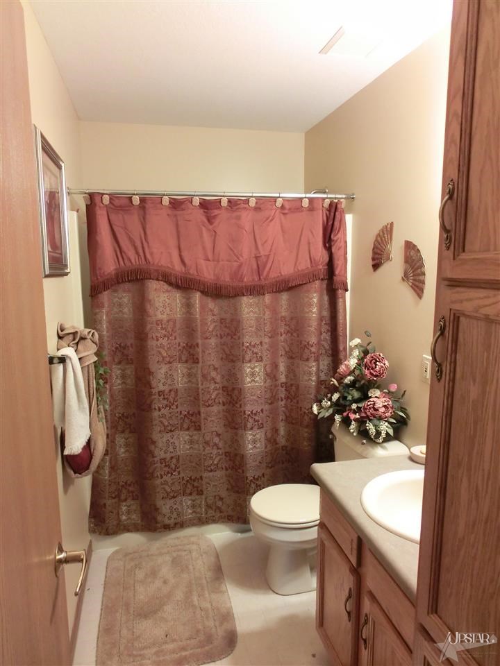 7922 Claridge Pl, Fort Wayne, IN 46825 photo 6