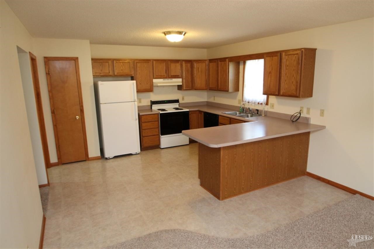 1633 Monet Cv, Fort Wayne, IN 46845 photo 13