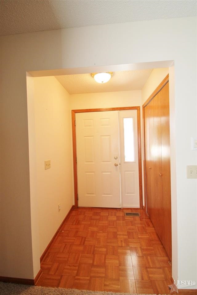 1633 Monet Cv, Fort Wayne, IN 46845 photo 9