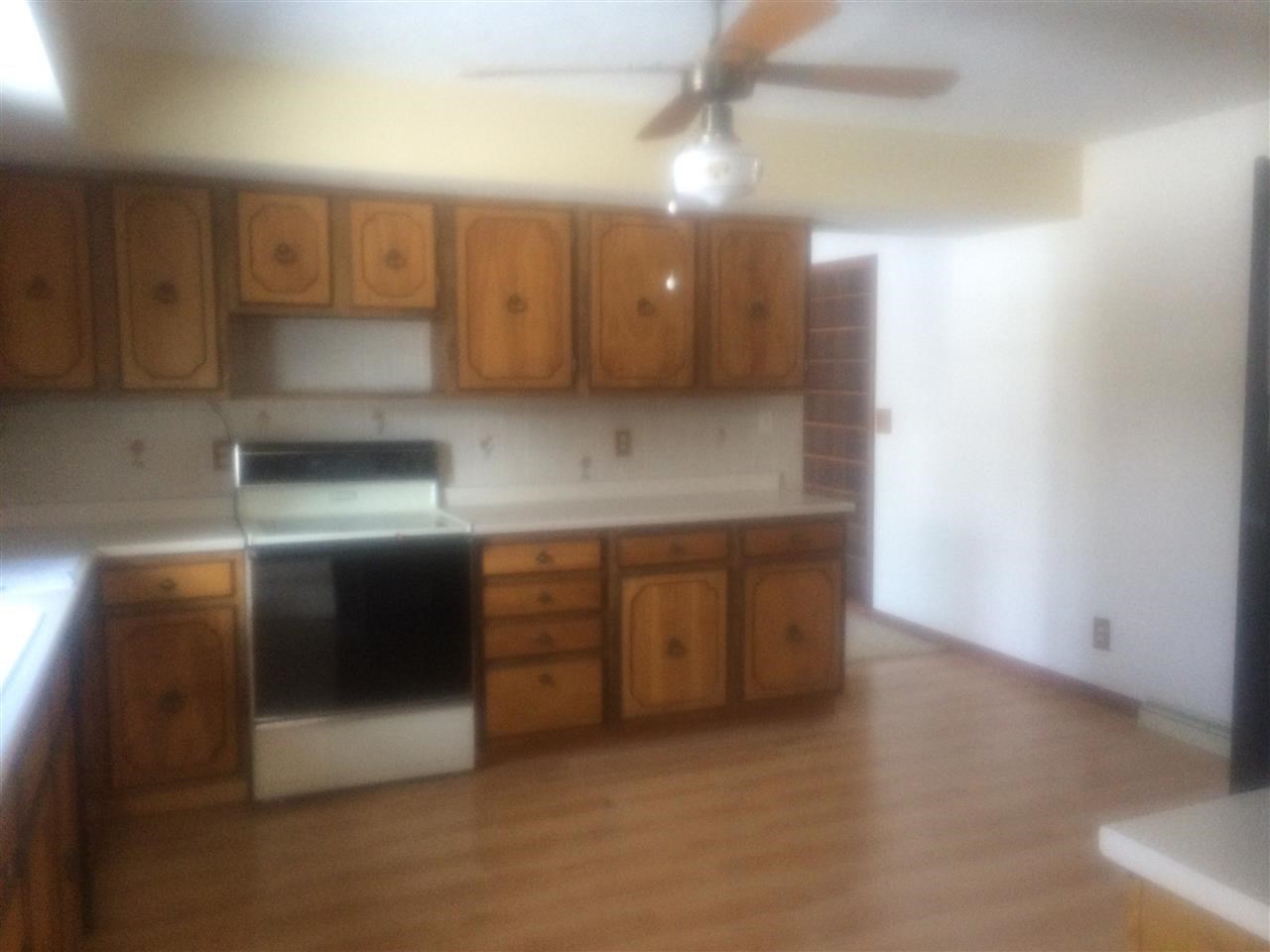 3610 S Eddington Dr, Bloomington, IN 47401 photo 5