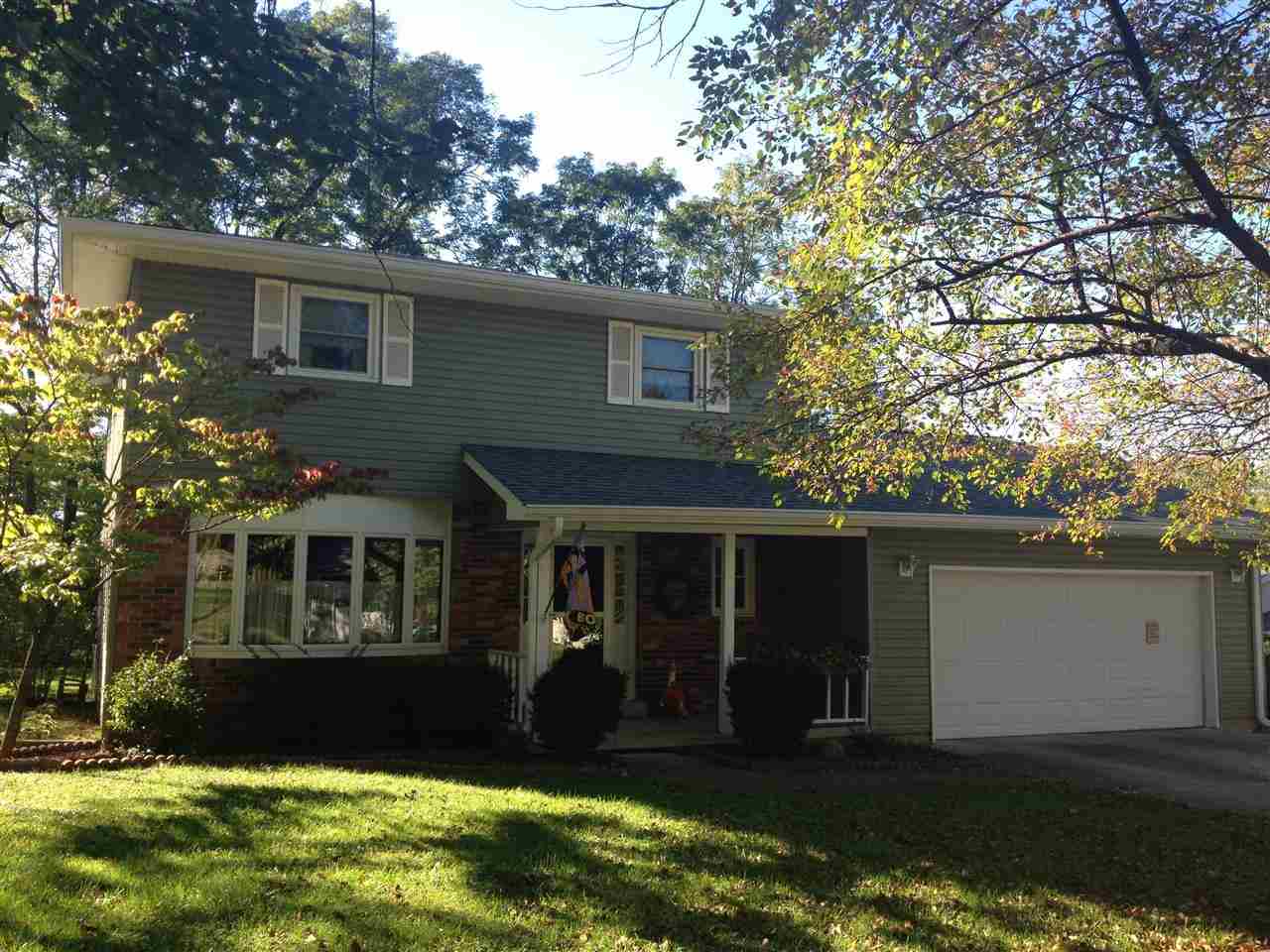 3610 S Eddington Dr, Bloomington, IN 47401 photo 1