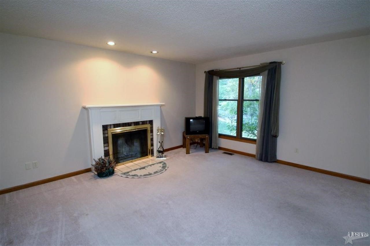 7928 Spruce Creek Pl, Fort Wayne, IN 46825 photo 13