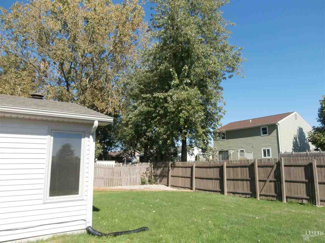 7632 Sunderland Dr, Fort Wayne, IN 46835 photo 10