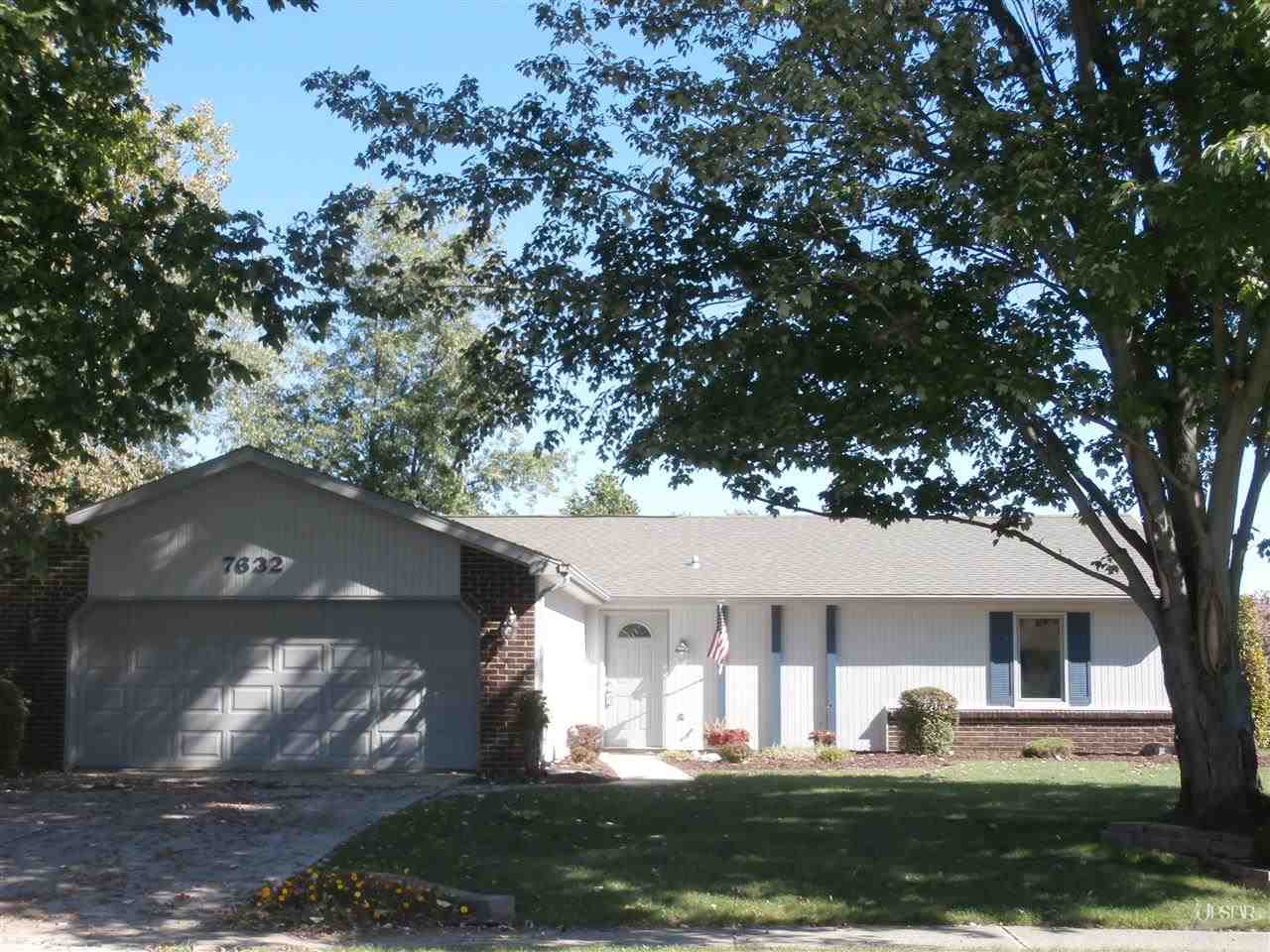 7632 Sunderland Dr, Fort Wayne, IN 46835 photo 1