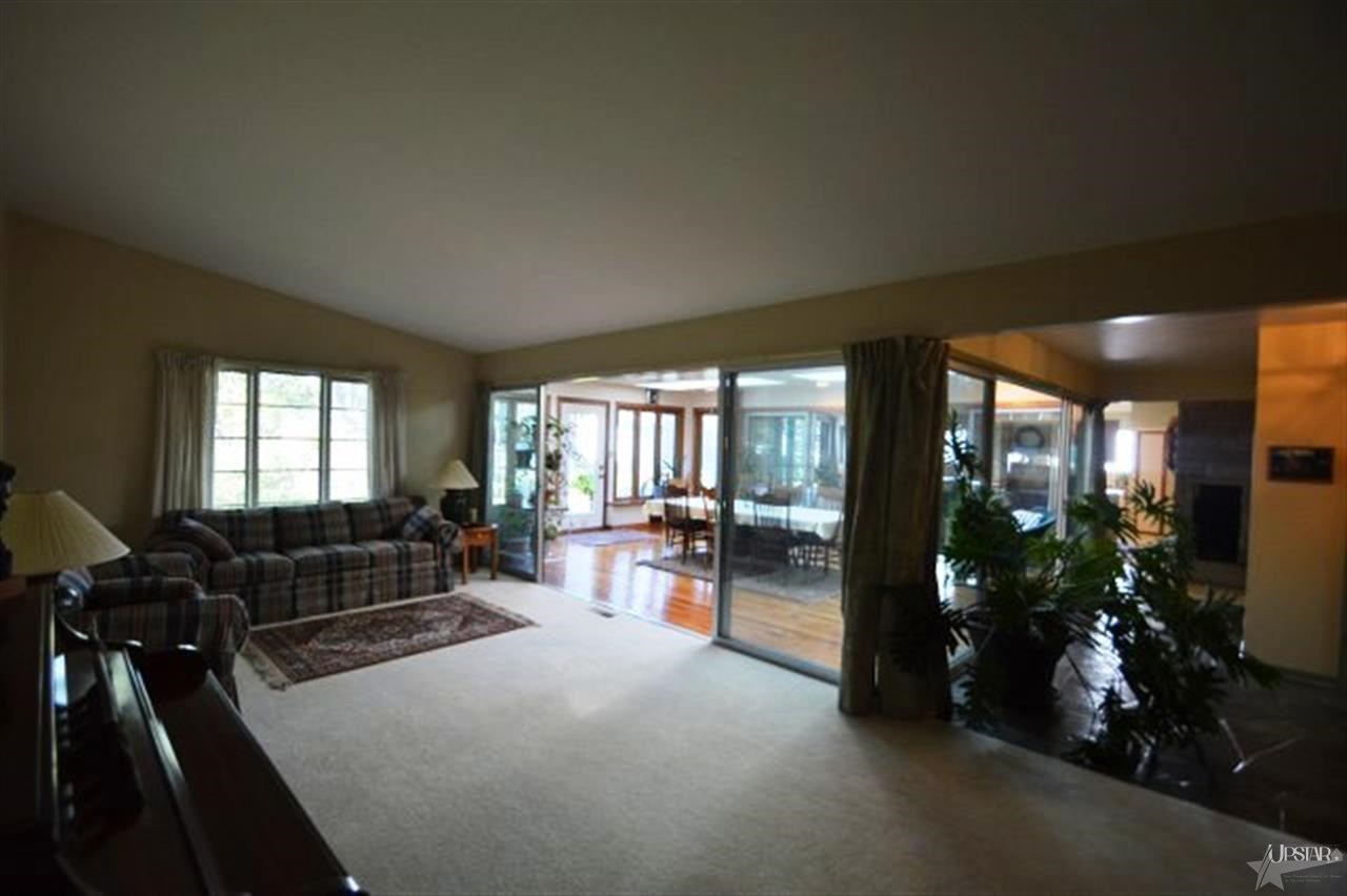 5206 Indiana Ave, Fort Wayne, IN 46807 photo 5