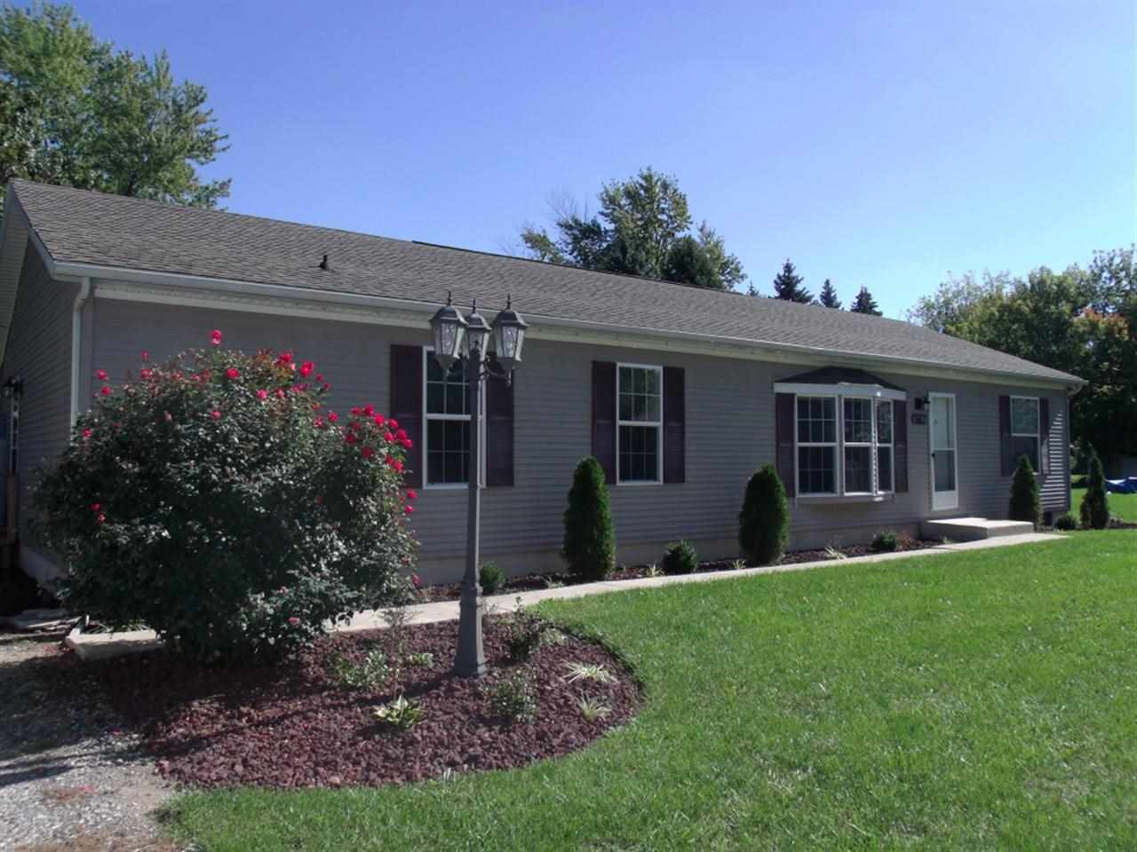 57750 9th St, Elkhart, IN 46517 photo 1