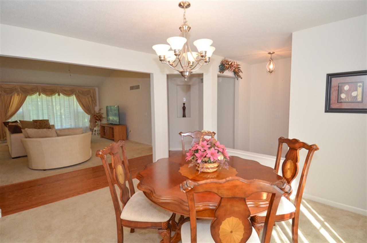 18480 Madrid Ct, South Bend, IN 46637 photo 3