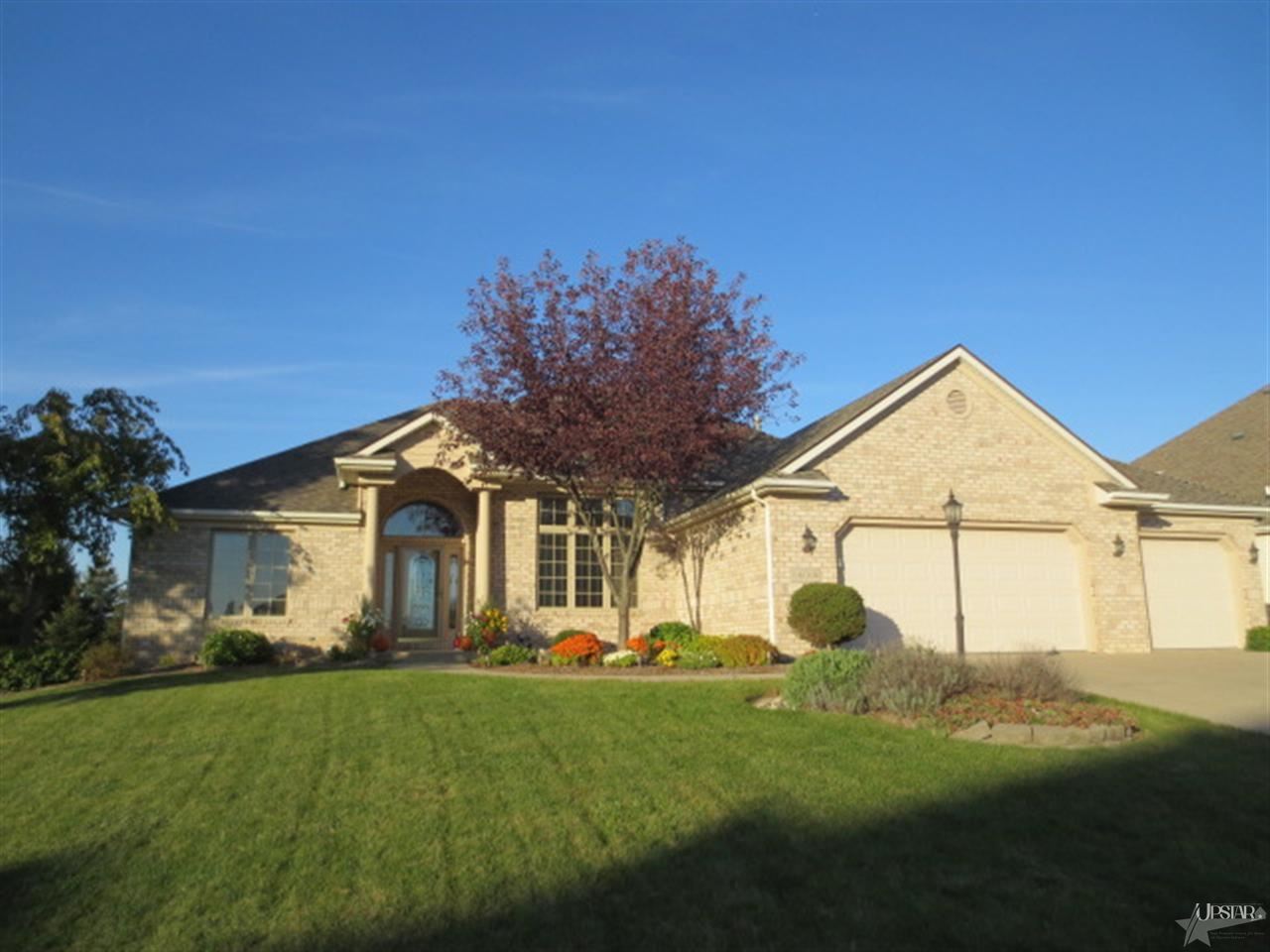 14018 Raynham Rd, Fort Wayne, IN 46814 photo 1