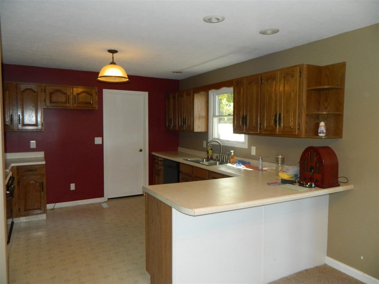493 W Woodland Dr, Warsaw, IN 46582 photo 4