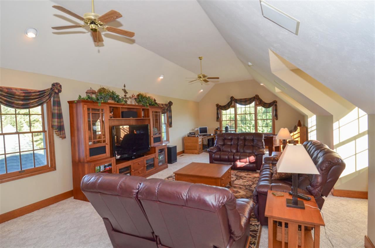19401 Roosevelt Rd, South Bend, IN 46614 photo 17