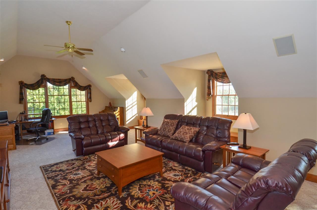 19401 Roosevelt Rd, South Bend, IN 46614 photo 18