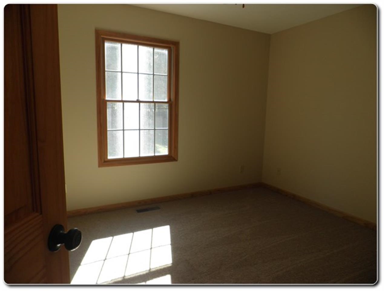 7921 S Zikes Rd, Bloomington, IN 47401 photo 8
