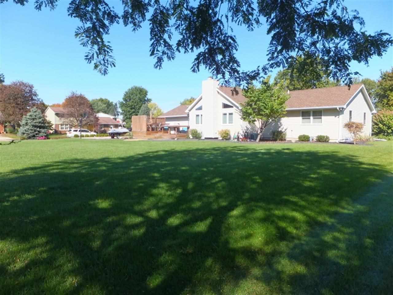 2304 Brookview Dr, Warsaw, IN 46580 photo 22