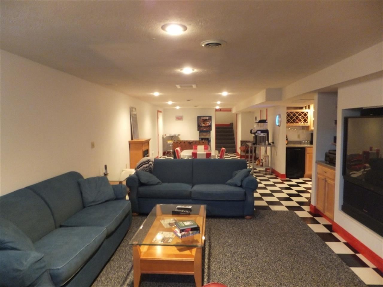 2304 Brookview Dr, Warsaw, IN 46580 photo 4