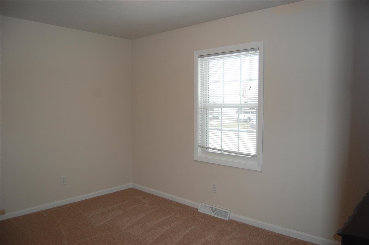 5124 Redbud Ln, South Bend, IN 46619 photo 20