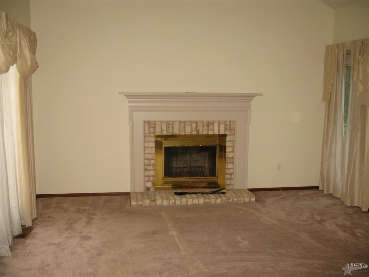 10708 Current Cv, Fort Wayne, IN 46845 photo 2