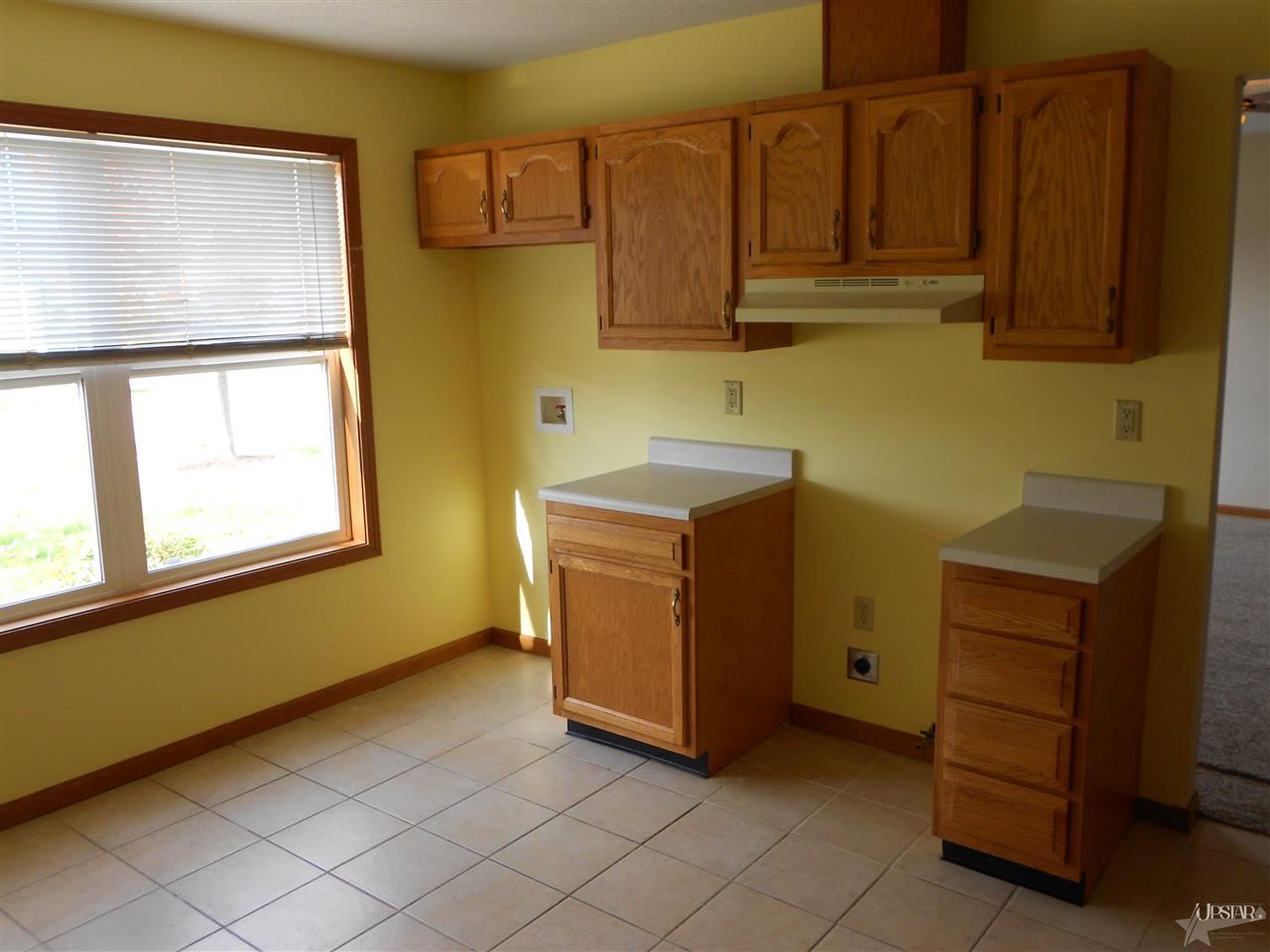 893 S Redstone Ct, Columbia City, IN 46725 photo 4