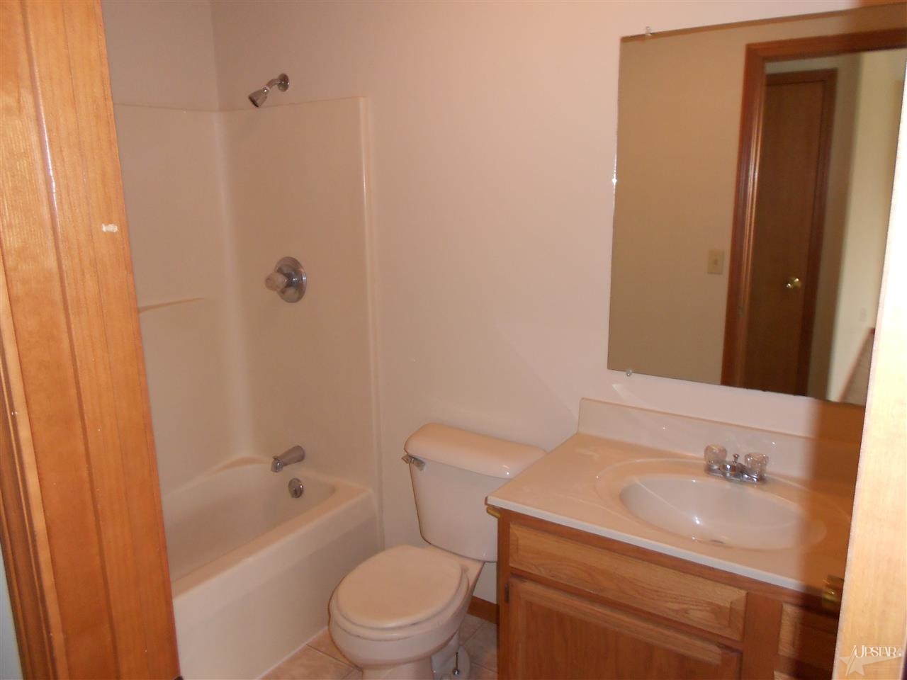 893 S Redstone Ct, Columbia City, IN 46725 photo 5