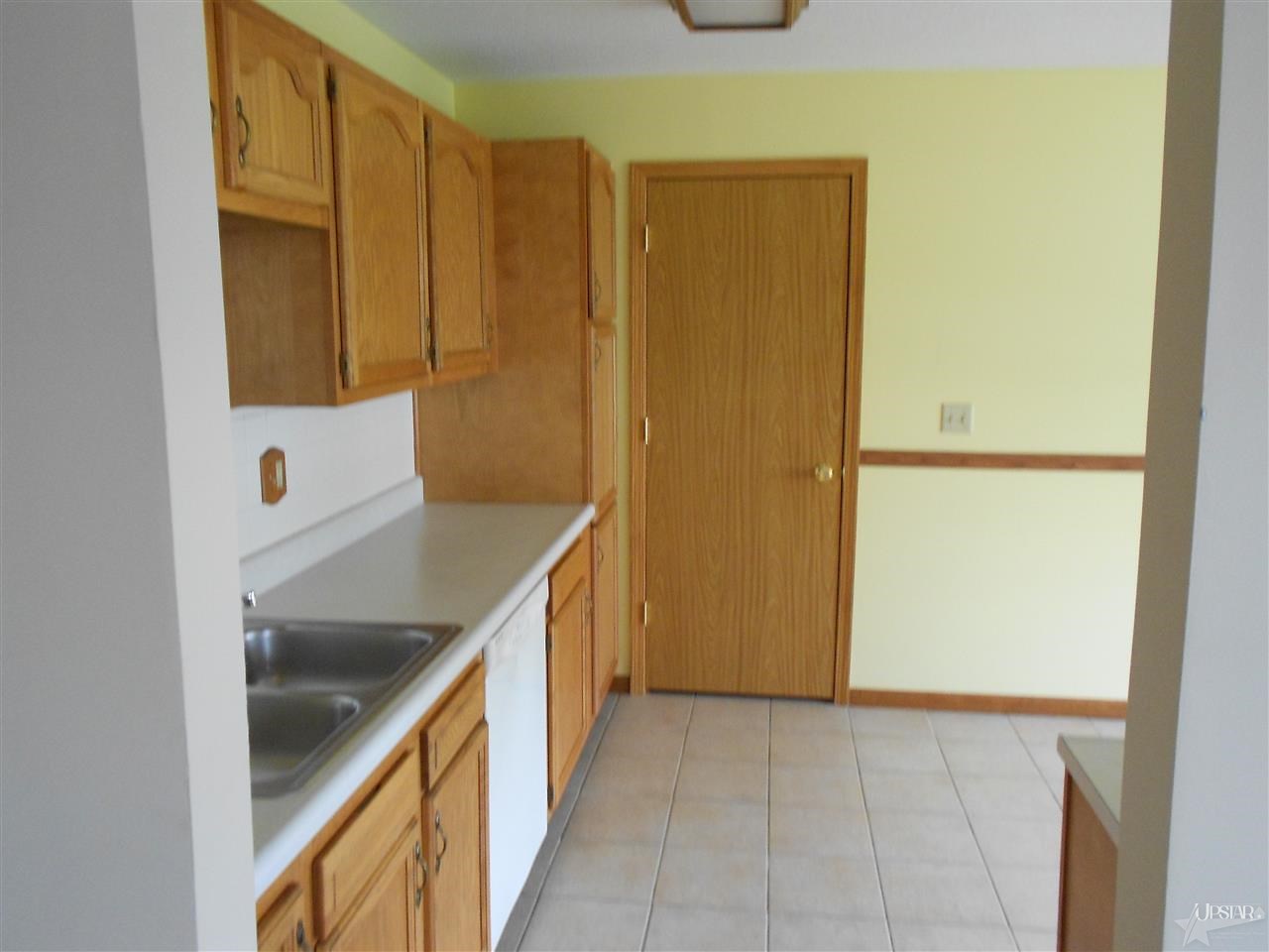 893 S Redstone Ct, Columbia City, IN 46725 photo 3