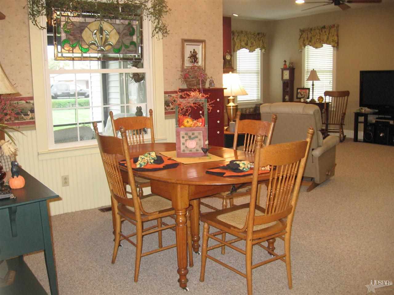 202 N Main St, South Whitley, IN 46787 photo 8