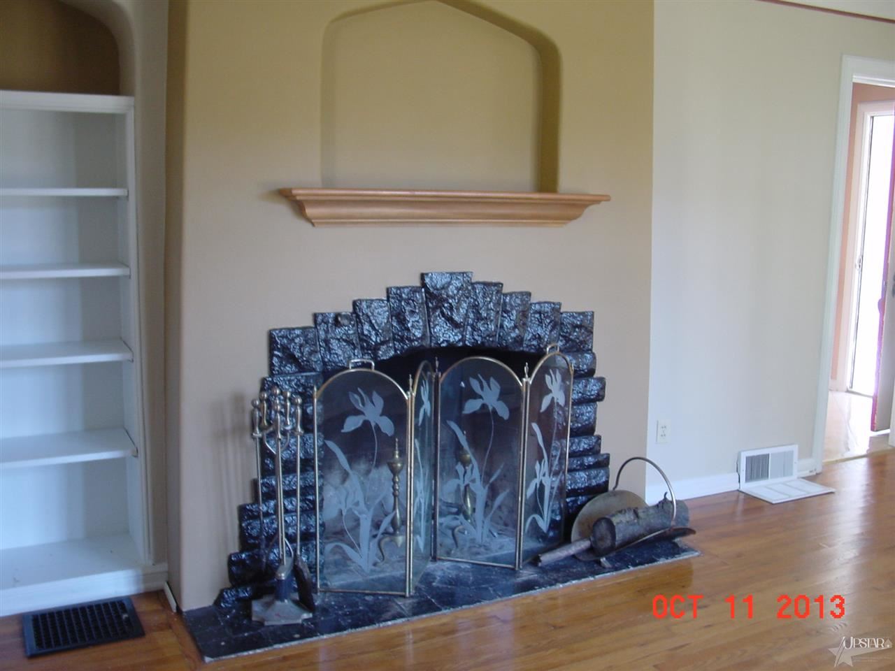 303 E Sherwood Ter, Fort Wayne, IN 46806 photo 5