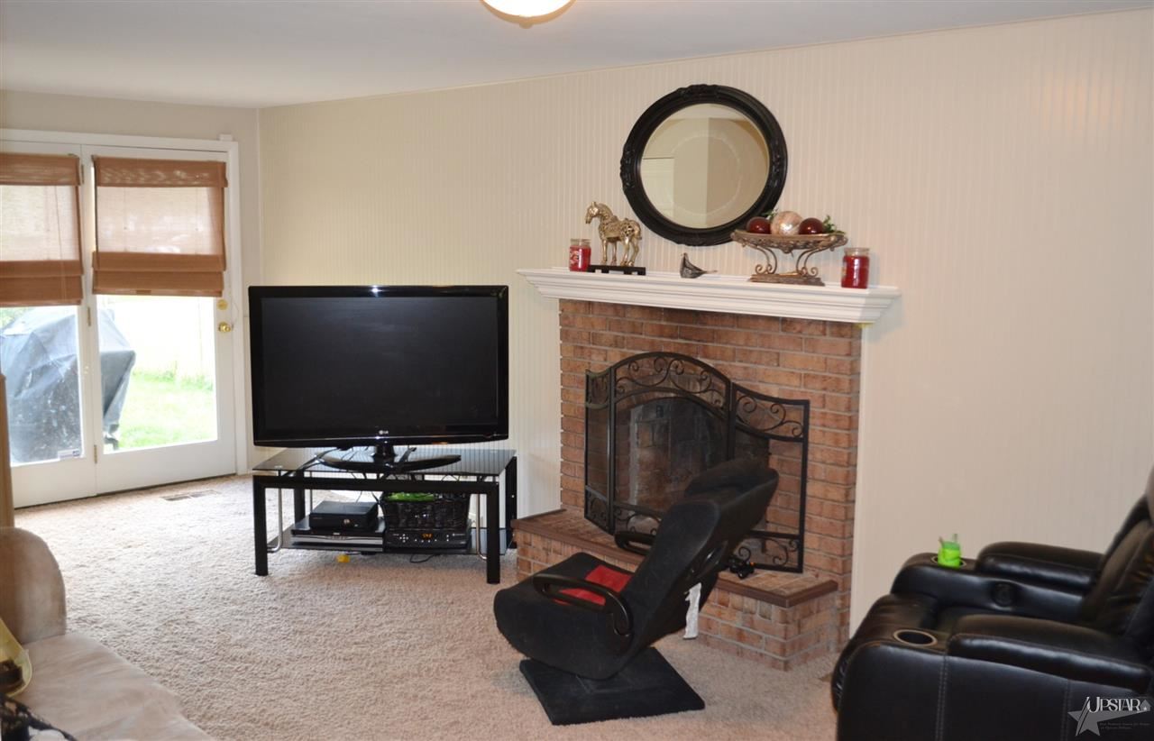 6330 Pawawna Dr, Fort Wayne, IN 46815 photo 6