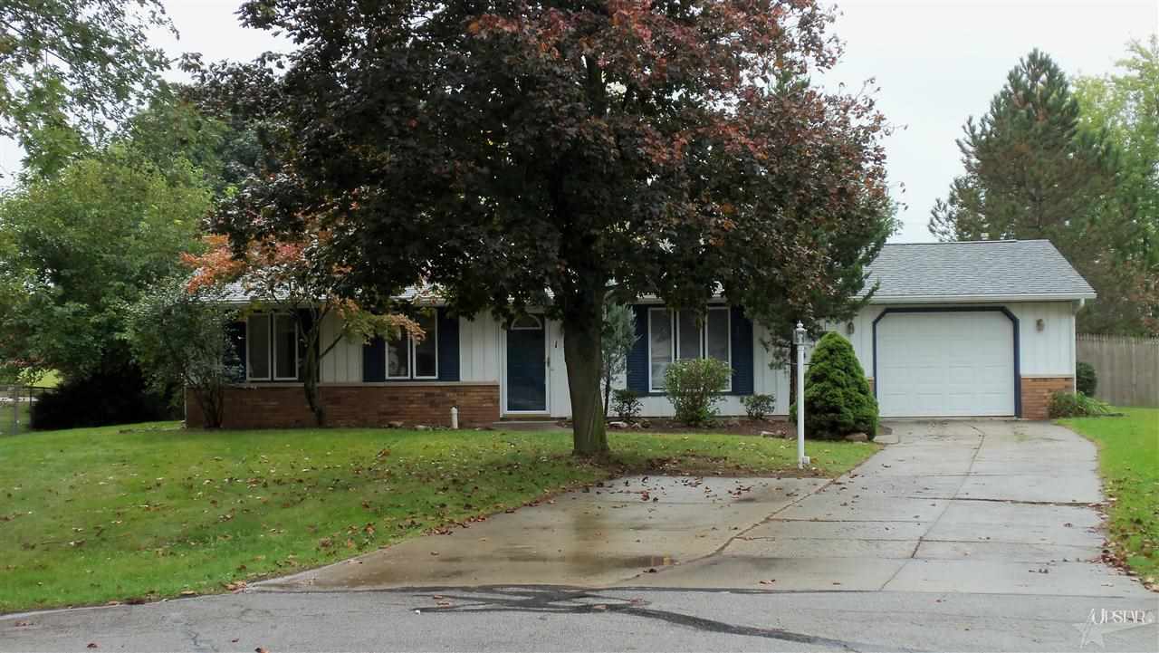 1527 Greentee Ct, Fort Wayne, IN 46845 photo 2