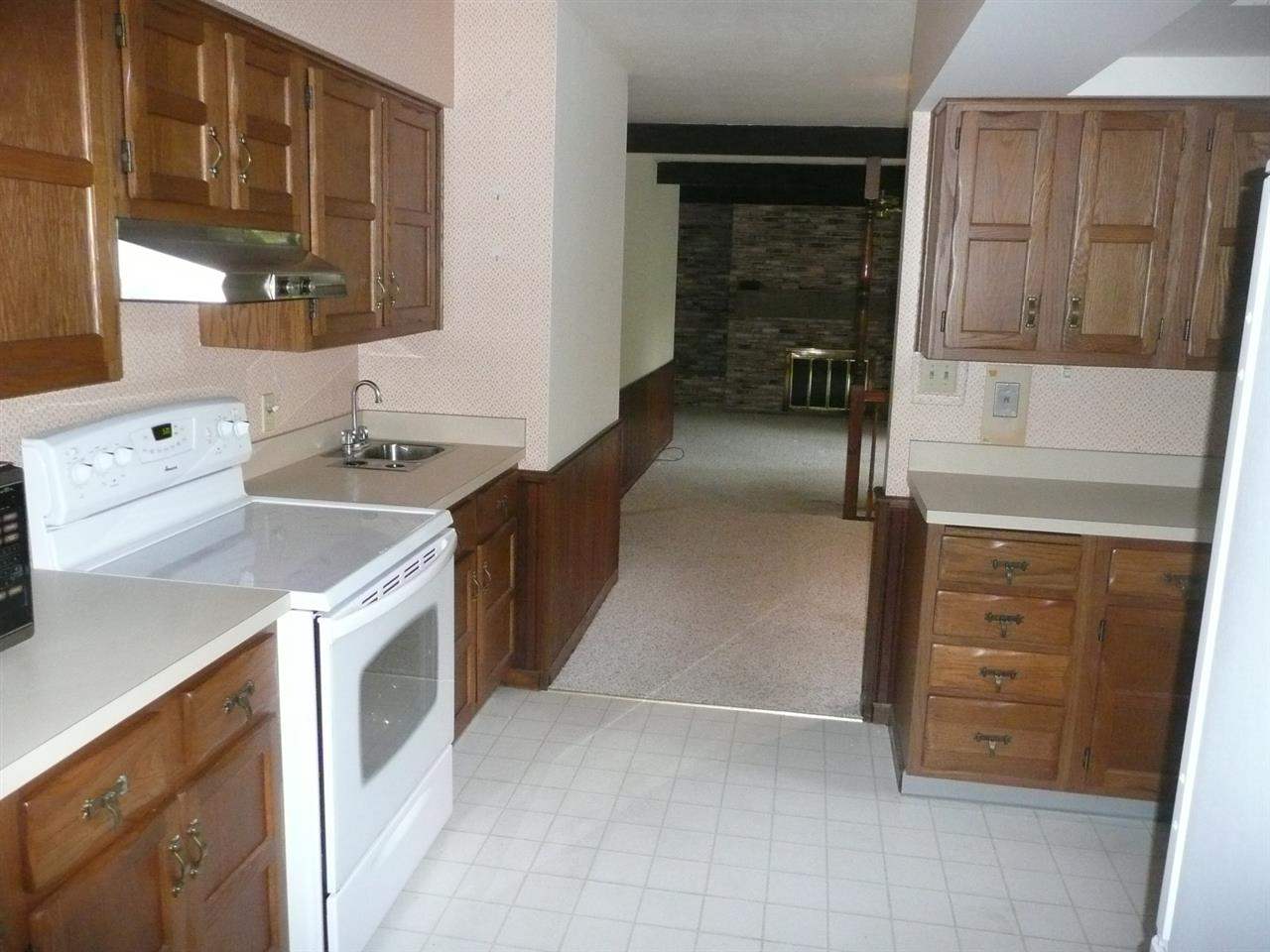 51877 N Shoreham Ct, South Bend, IN 46637 photo 4
