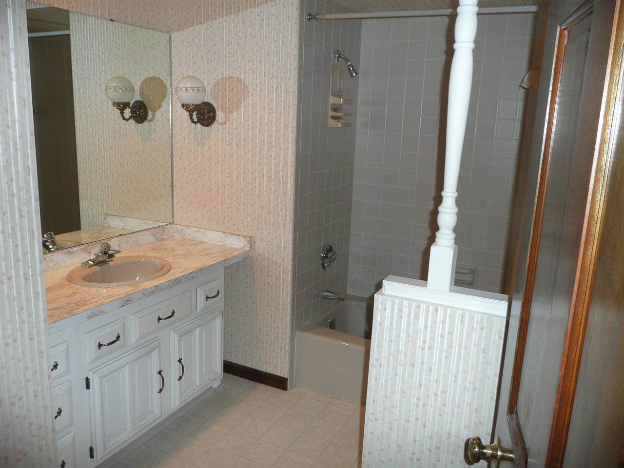51877 N Shoreham Ct, South Bend, IN 46637 photo 10