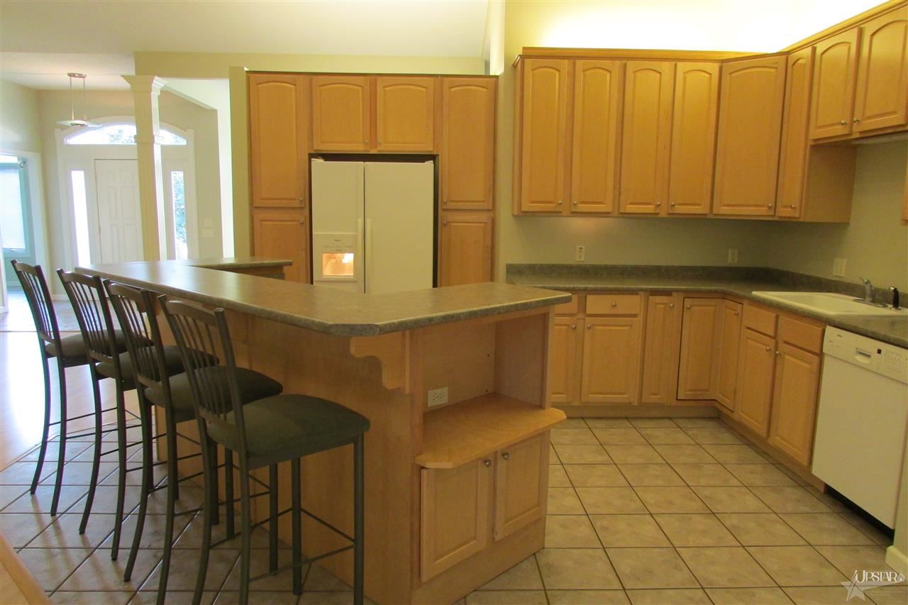 501 Blackthorn Cv, Fort Wayne, IN 46804 photo 11