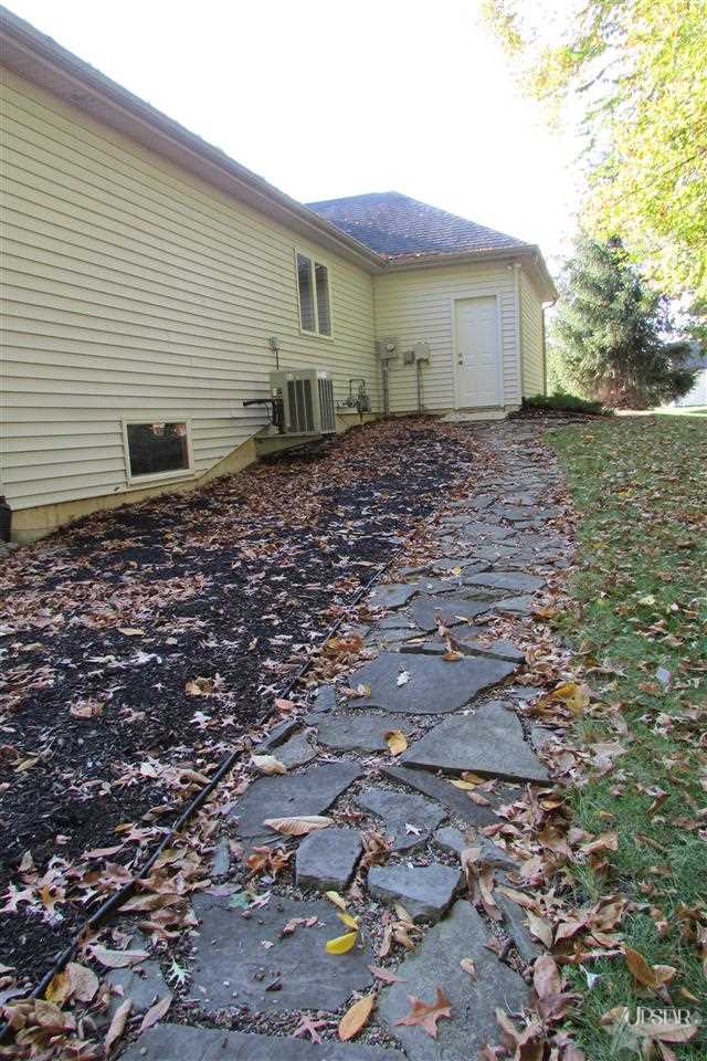 501 Blackthorn Cv, Fort Wayne, IN 46804 photo 26