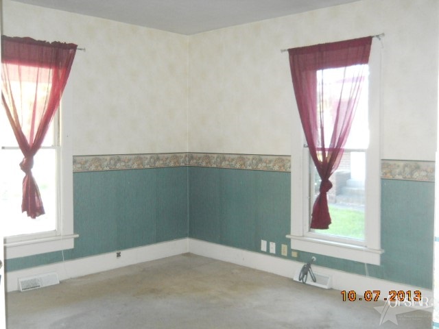 740 Elm St, Huntington, IN 46750 photo 6