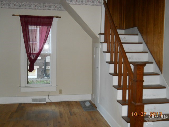 740 Elm St, Huntington, IN 46750 photo 5