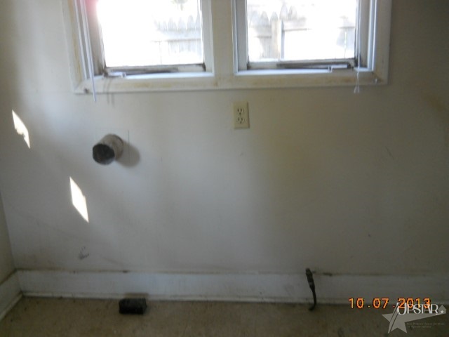 740 Elm St, Huntington, IN 46750 photo 11