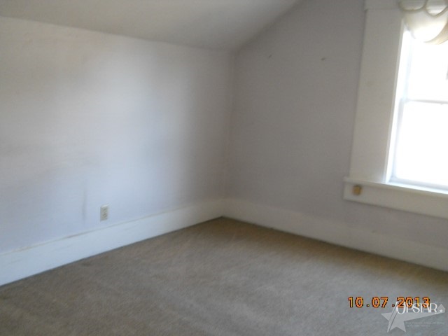 740 Elm St, Huntington, IN 46750 photo 7