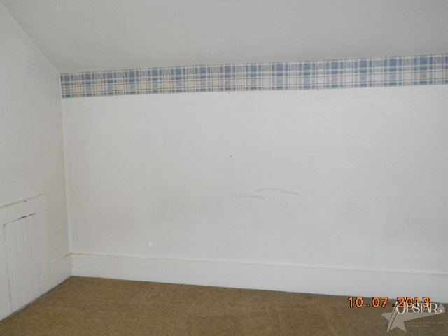 740 Elm St, Huntington, IN 46750 photo 8