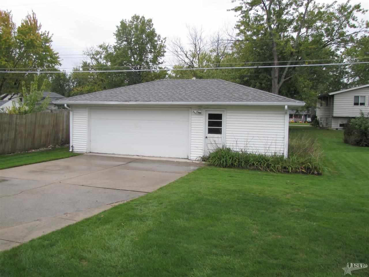 3503 Chancellor Dr, Fort Wayne, IN 46815 photo 7