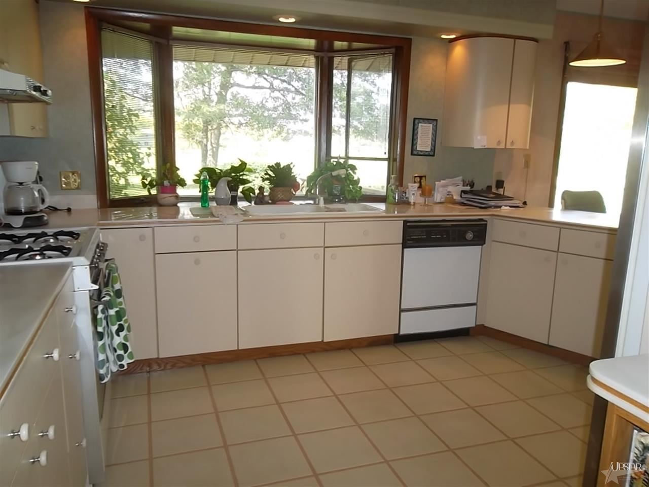 11303 Trails North Dr, Fort Wayne, IN 46845 photo 5