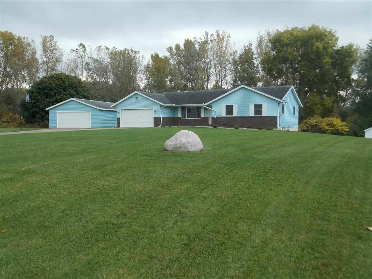 22968 Gary Dr, Goshen, IN 46528 photo 9
