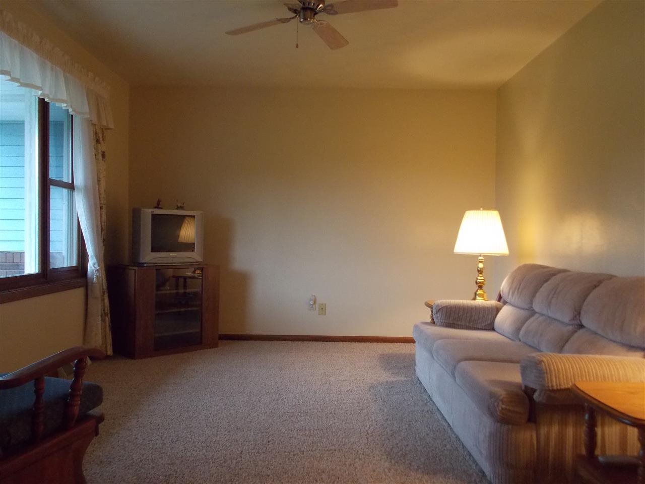 22968 Gary Dr, Goshen, IN 46528 photo 10
