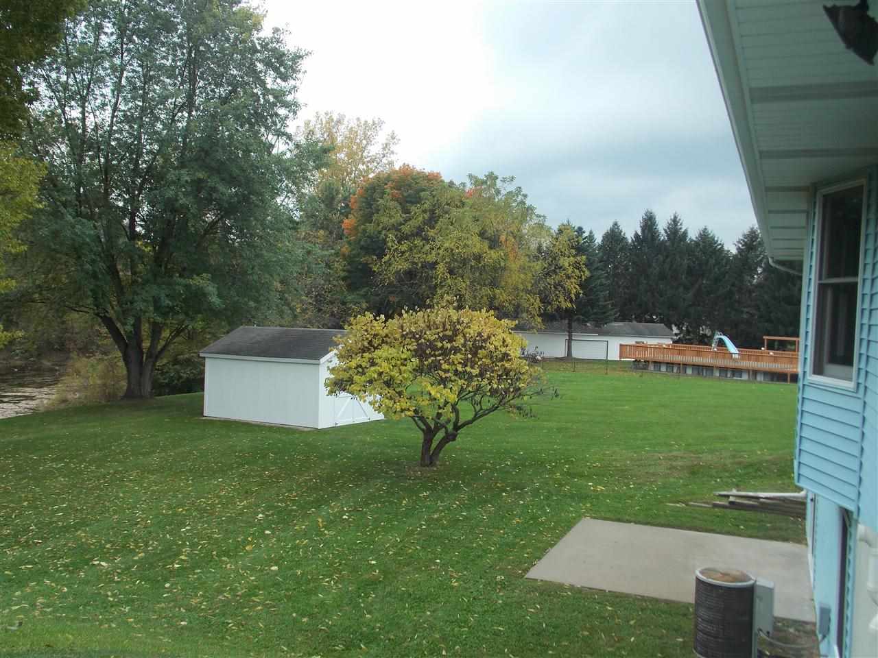 22968 Gary Dr, Goshen, IN 46528 photo 8