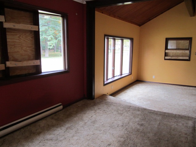 10110 Charles St, Osceola, IN 46561 photo 3