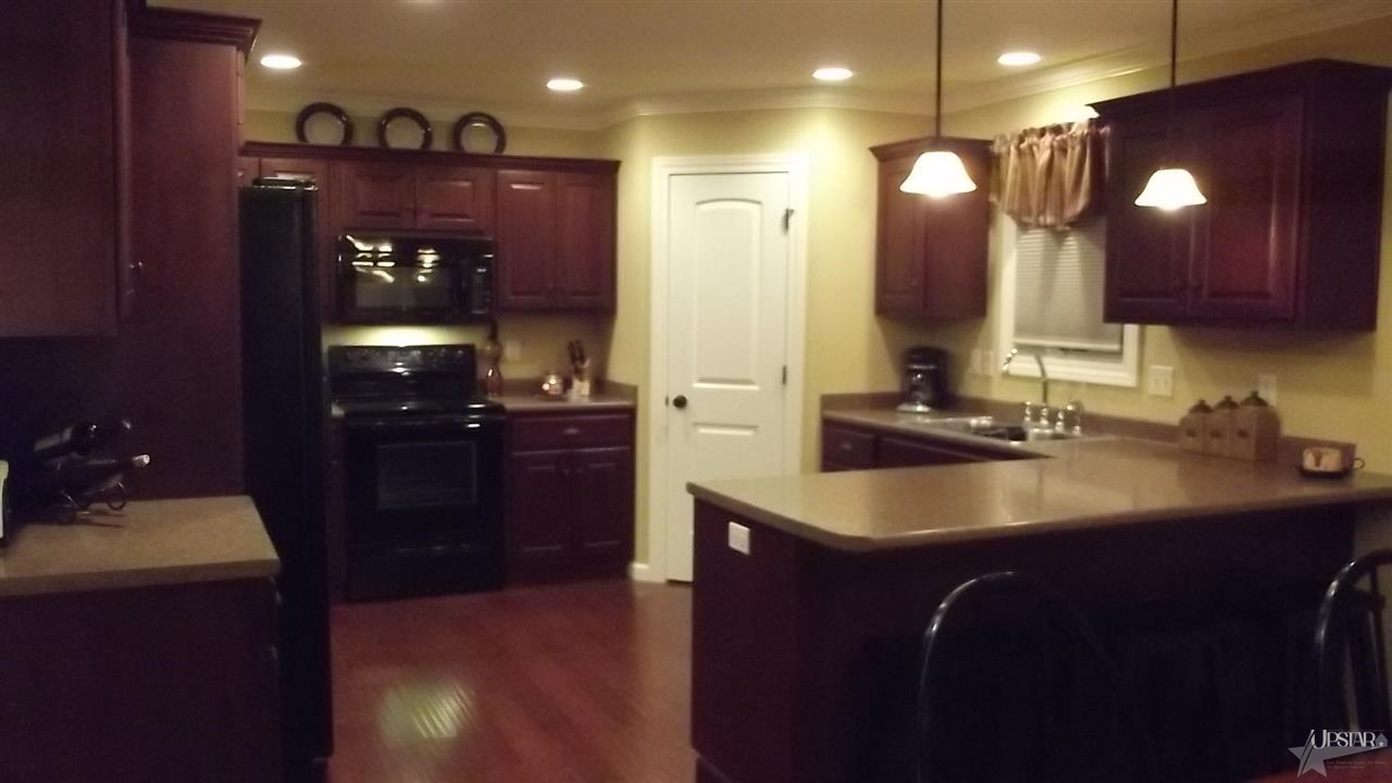 2462 Tigers Trl, Decatur, IN 46733 photo 3